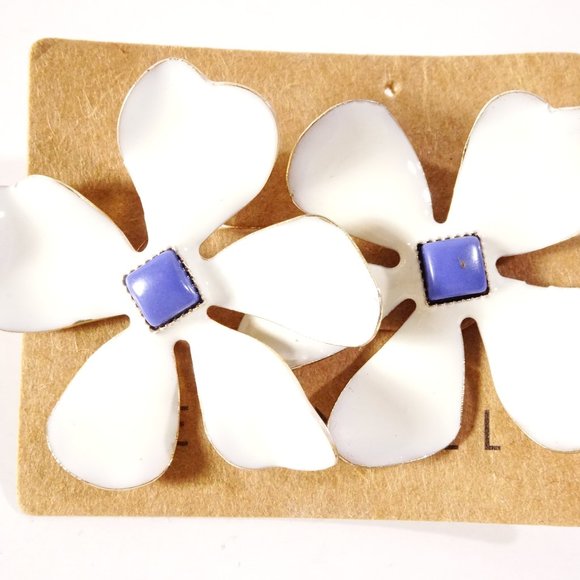 Lee Angel White Painted Blue Stone Daisy Stud earrings NWT 89 - Picture 4 of 6